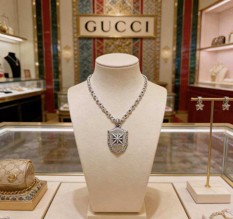 Gucci Necklace  02yxs69